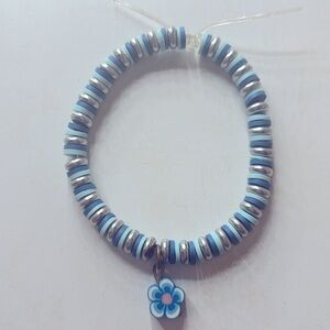 Small summer beach bracelet with flower charm